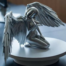 Estatua de ángel femenino alado de 3,8
