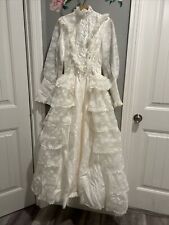 Antiguo vestido de novia de encaje con marfil nupcial eduardiano
