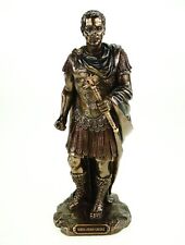 Figura veronesa Cayo Julio César emperador romano 26 cm escultura Roma bronce.