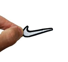 2X Patch ricamate Nike logo baffo swoosh abbigliamento